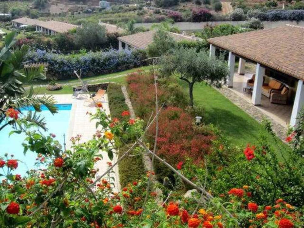 Azzurra Villa *