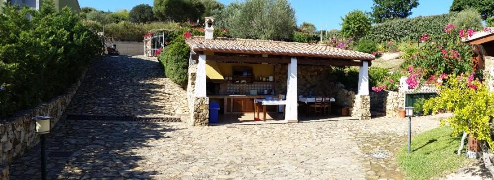 Azzurra Villa *